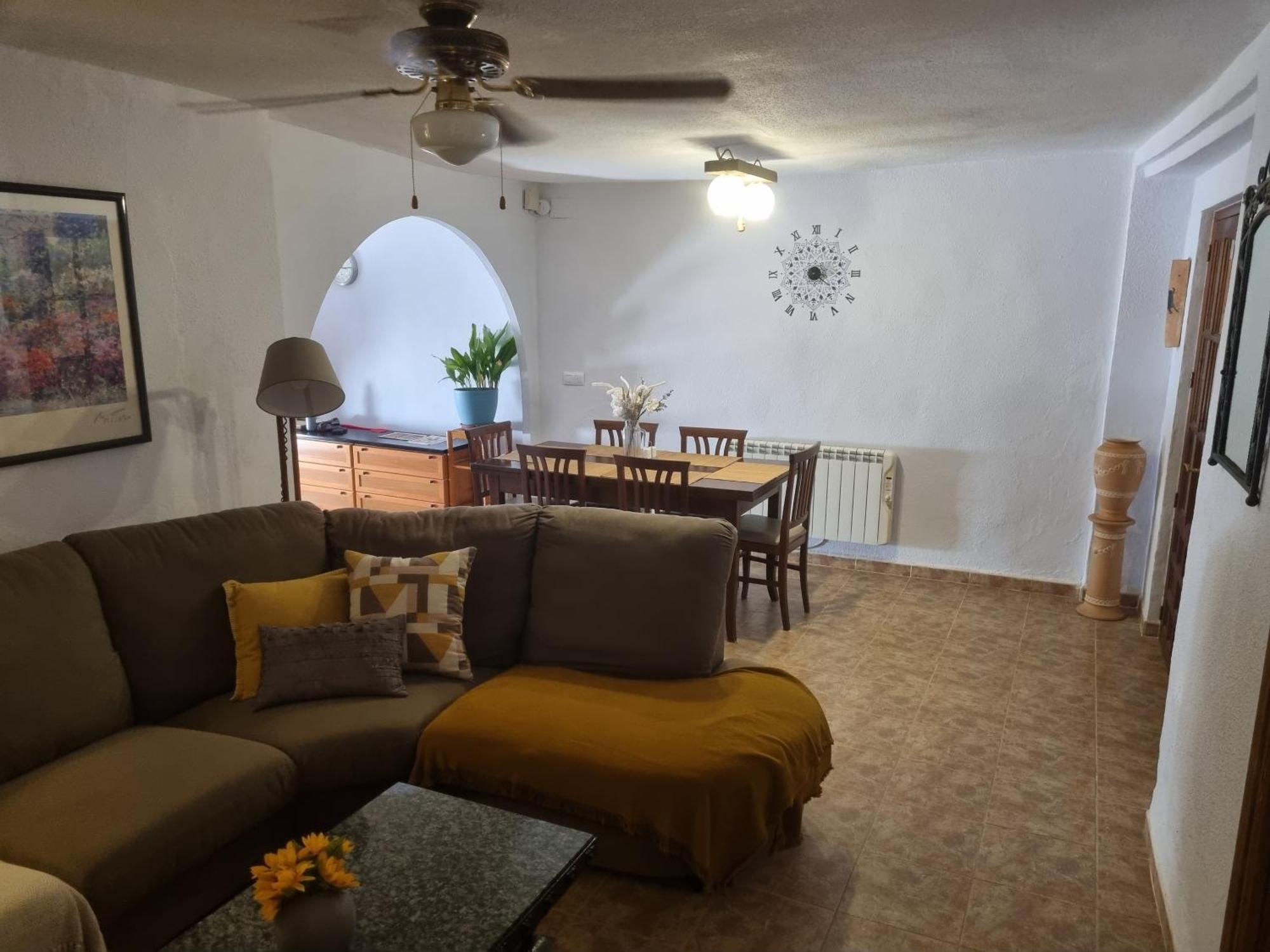 Casa Arriba Village House In Zarra Екстериор снимка